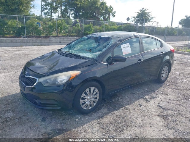 KIA FORTE LX 2016 KNAFK4A61G5565706 Image 2