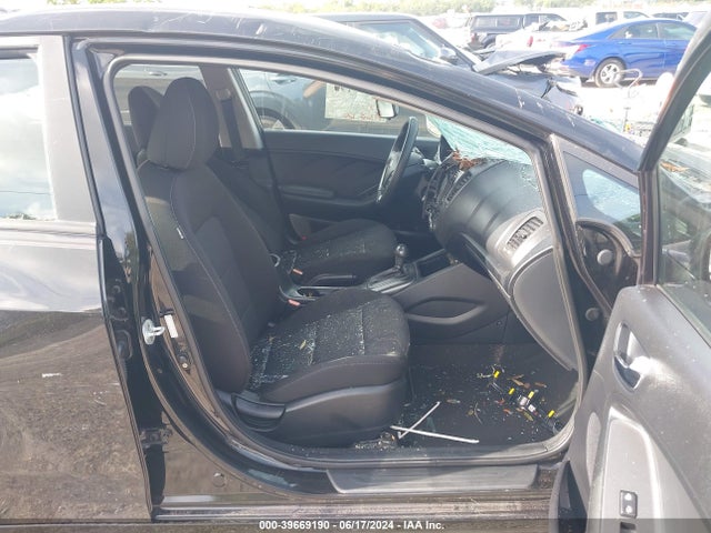 KIA FORTE LX 2016 KNAFK4A61G5565706 Image 5