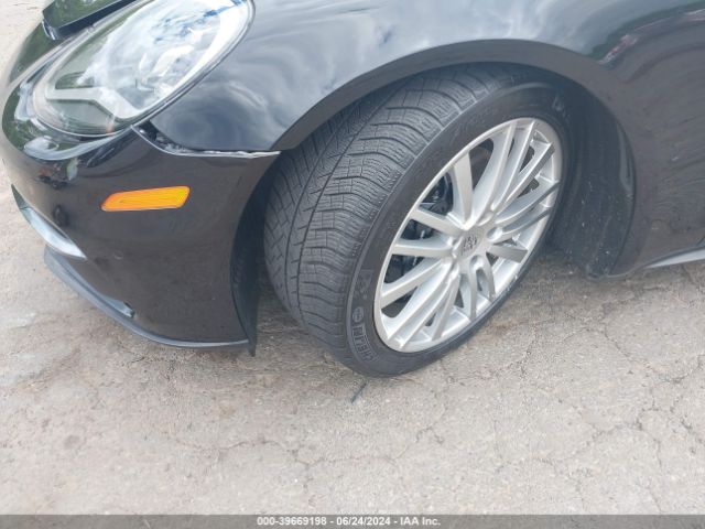 WP0AB2A79HL124218 Porsche Panamera 4s