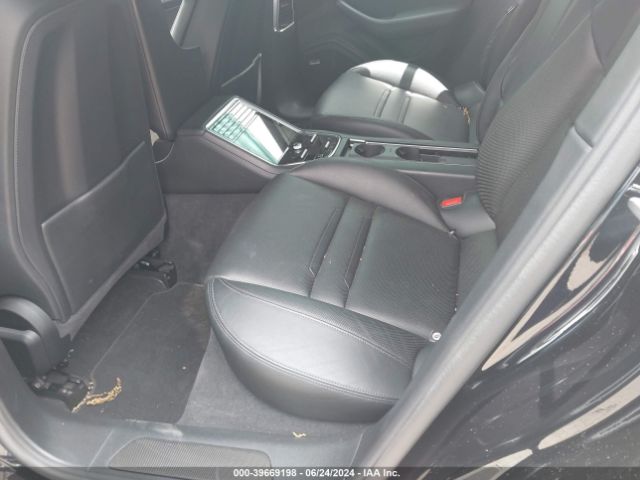 WP0AB2A79HL124218 Porsche Panamera 4s