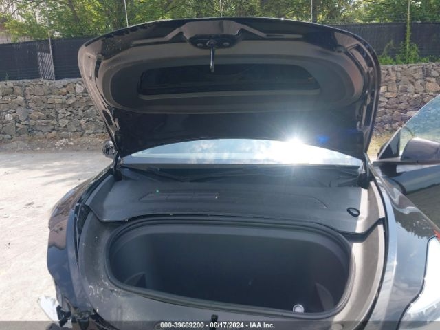 5YJYGDEF2LF016046 Tesla Model Y Long Range Dual Motor All-wheel Drive/performance Dual Motor All-wheel Drive