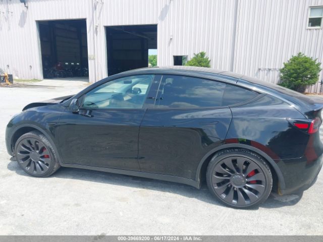 5YJYGDEF2LF016046 Tesla Model Y Long Range Dual Motor All-wheel Drive/performance Dual Motor All-wheel Drive