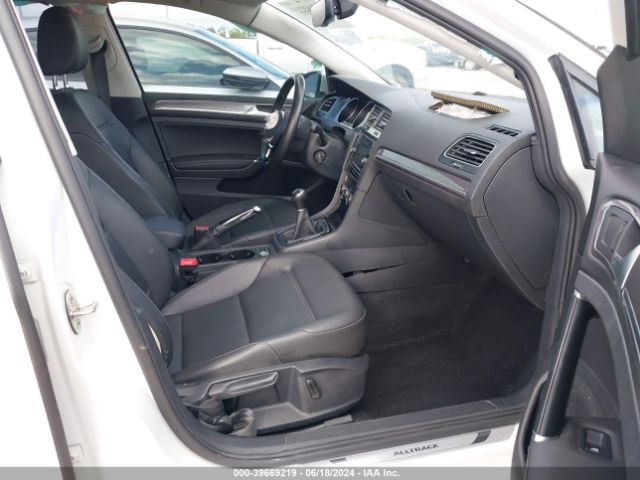 3VWM17AU2KM508105 Volkswagen Golf Alltrack Tsi S/tsi Se/tsi Sel