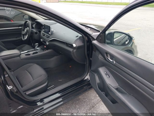 1N4BL4DV8NN366026 Nissan Altima Sv Fwd