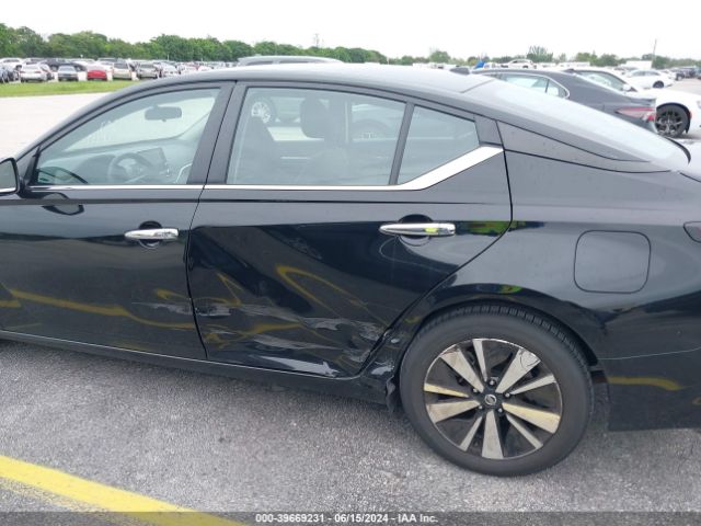 1N4BL4DV8NN366026 Nissan Altima Sv Fwd