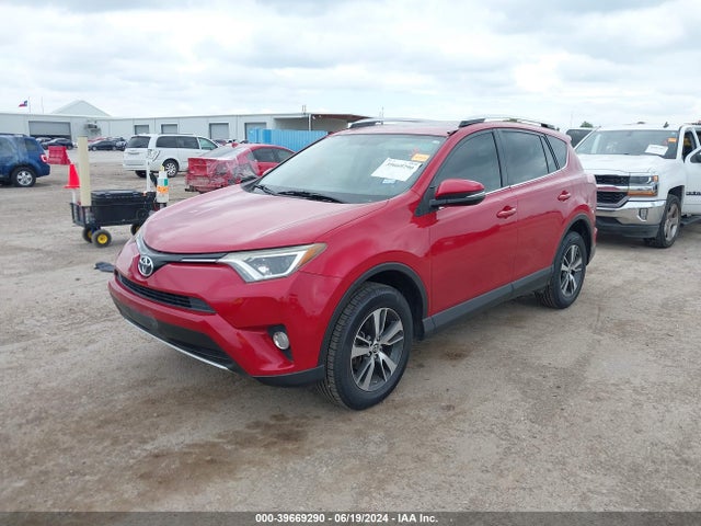 Toyota Rav4 Xle 2016 JTMWFREV6GJ094102 Image 2