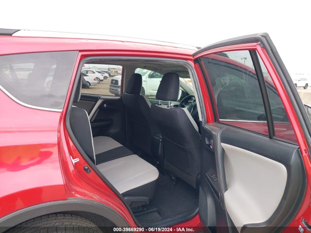 Toyota Rav4 Xle 2016 JTMWFREV6GJ094102 Image 8