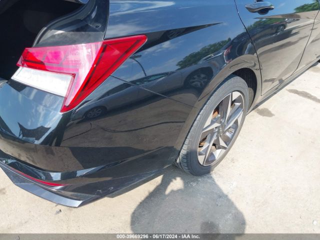 5NPLN4AG1NH053804 Hyundai ELANTRA SEL