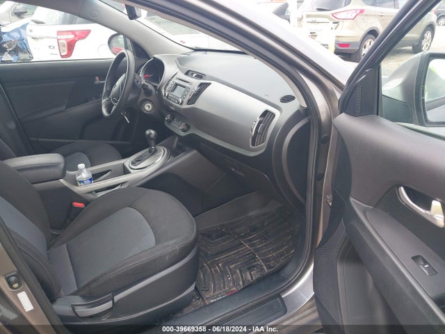 KIA Sportage Lx 2016 KNDPB3AC2G7796285 Image 5