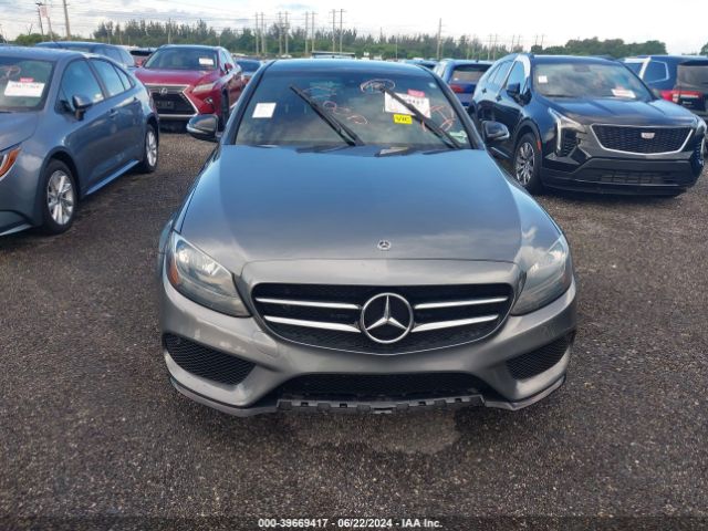 WDDWF4JBXJR375736 Mercedes-Benz C 300