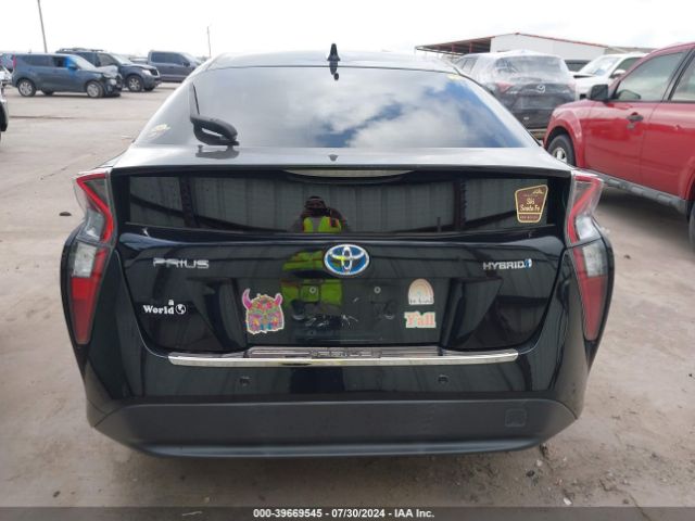 Toyota Prius Four 2016 JTDKARFUXG3021158 Image 16