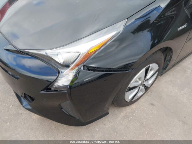 Toyota Prius Four 2016 JTDKARFUXG3021158 Image 19