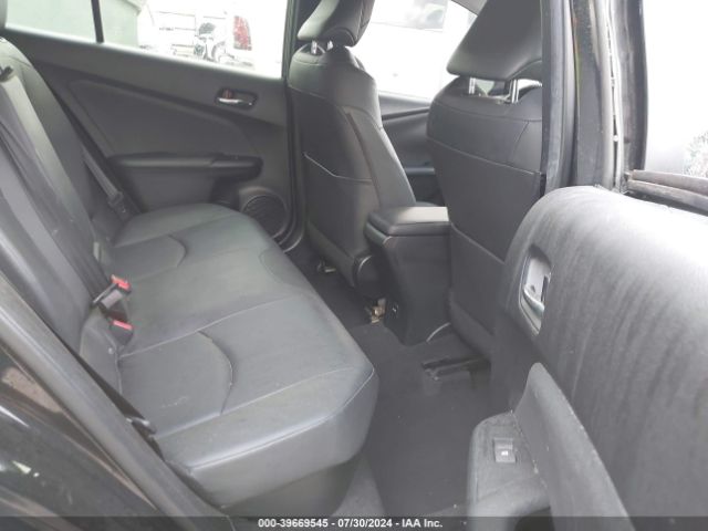 Toyota Prius Four 2016 JTDKARFUXG3021158 Image 8
