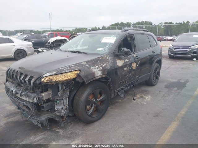 1C4PJLCB3FW723180 Jeep Cherokee Latitude Altitude