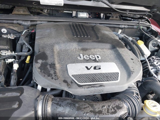 1C4HJWEG3GL220251 Jeep Wrangler Unlimited 75th Anniversary
