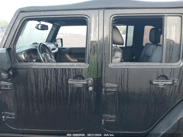 1C4HJWEG3GL220251 Jeep Wrangler Unlimited 75th Anniversary