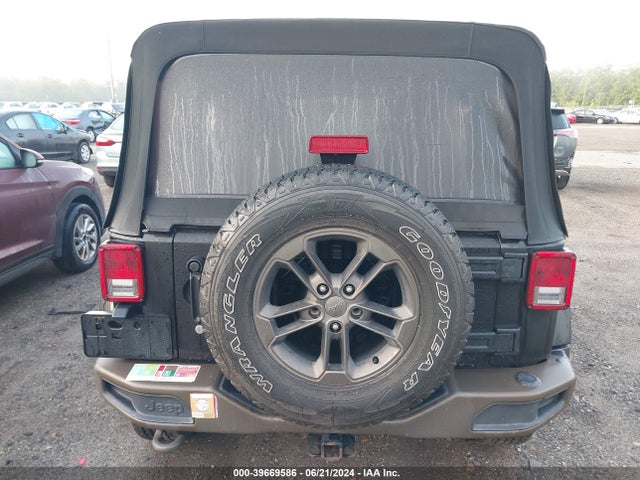 1C4HJWEG3GL220251 Jeep Wrangler Unlimited 75th Anniversary