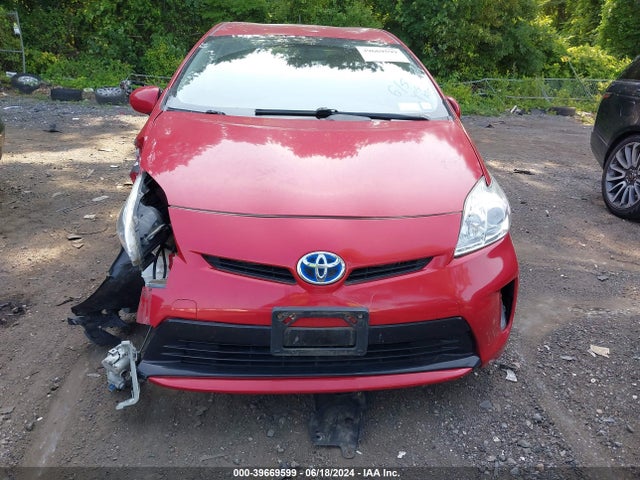 Toyota Prius Two 2015 JTDKN3DU4F1927269 Image 12