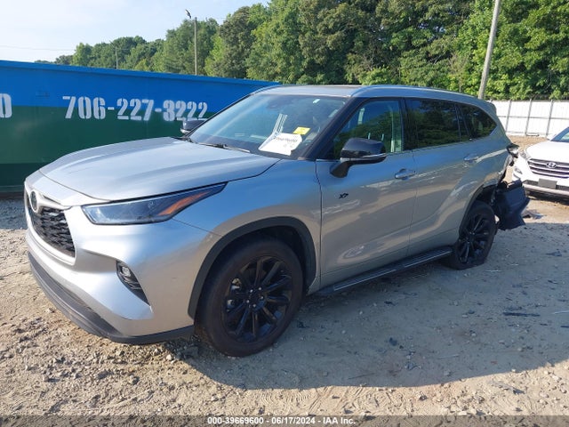 Toyota Highlander Xle 2021 5TDGZRAH5MS055723 Image 2