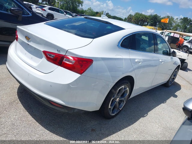 Chevrolet MALIBU LT 2024 1G1ZD5ST6RF137804 Image 4