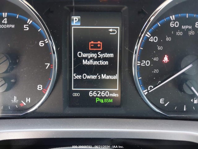 Toyota Rav4 Limited 2016 JTMYFREV6GJ068396 Image 16
