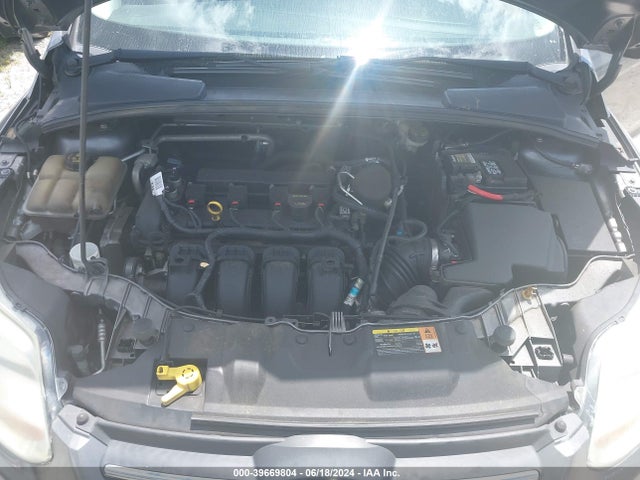 Ford FOCUS SE 2014 1FADP3K24EL163680 Image 10