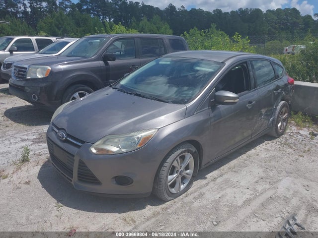 Ford FOCUS SE 2014 1FADP3K24EL163680 Image 2