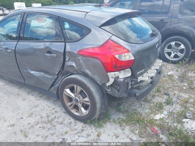 Ford FOCUS SE 2014 1FADP3K24EL163680 Image 6