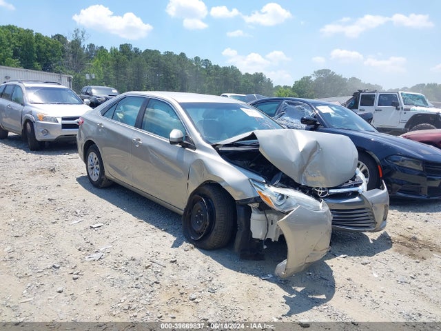 Toyota CAMRY LE 2015 4T4BF1FK9FR467751 main image