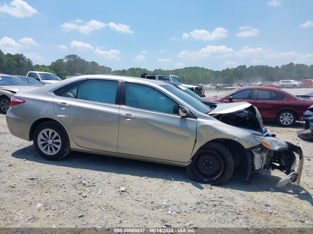Toyota CAMRY LE 2015 4T4BF1FK9FR467751 Image 12