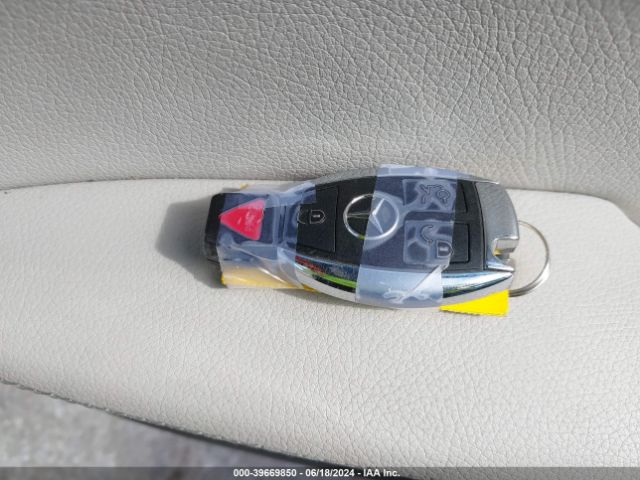 55SWF4KB0FU031742 Mercedes-Benz C 300 4matic/luxury 4matic/sport 4matic