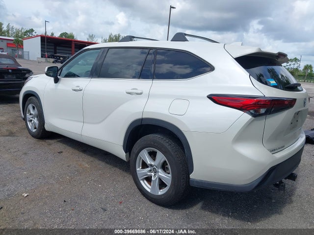Toyota Highlander L 2021 5TDCZRAH2MS069965 Image 3