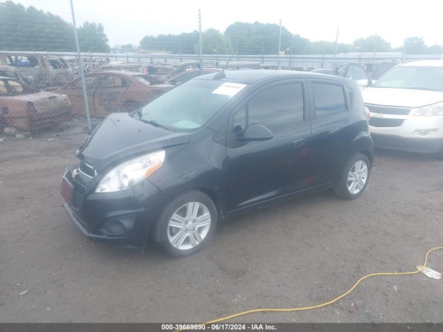 Chevrolet Spark 1lt Cvt 2015 KL8CD6S96FC809048 Image 2