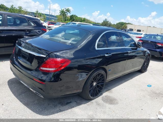 WDDZF4JBXHA048906 Mercedes-Benz E 300