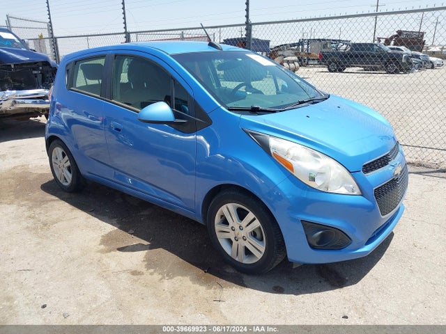 Chevrolet Spark 1lt Cvt 2015 KL8CD6S91FC766349 Image 1