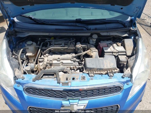 Chevrolet Spark 1lt Cvt 2015 KL8CD6S91FC766349 Image 10