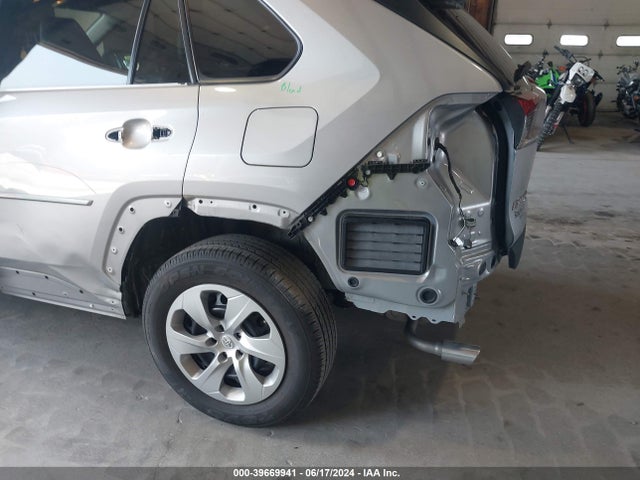 Toyota RAV4 LE 2021 2T3F1RFV1MC227828 Image 18