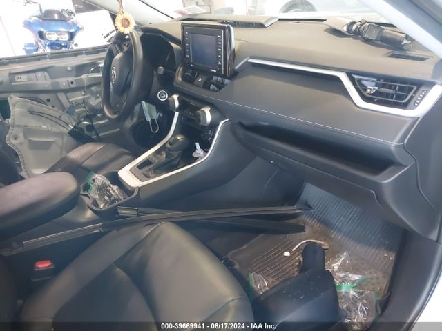 Toyota RAV4 LE 2021 2T3F1RFV1MC227828 Image 5