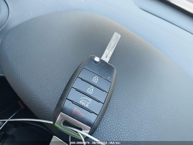 KIA SOUL + 2014 KNDJP3A56E7076008 Image 11