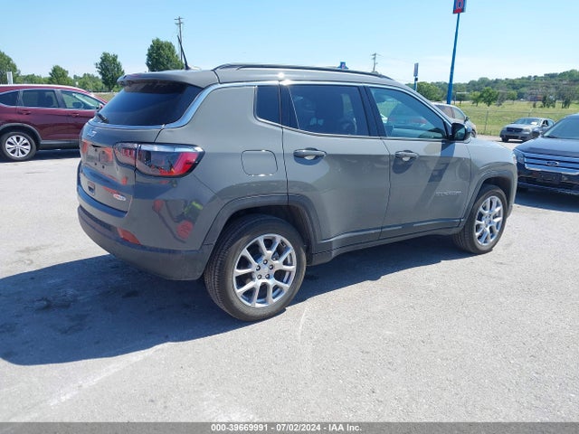 3C4NJDFN2RT575990 Jeep Compass Latitude Lux Fwd