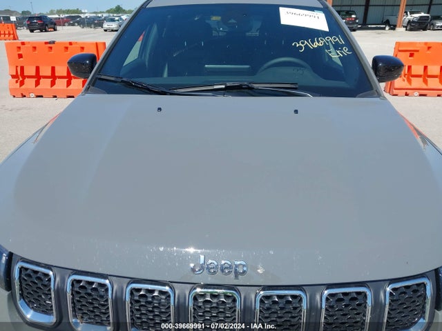3C4NJDFN2RT575990 Jeep Compass Latitude Lux Fwd