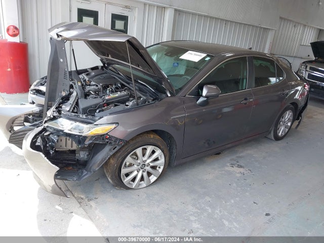 Toyota CAMRY LE 2020 4T1C11AK3LU891412 Image 2