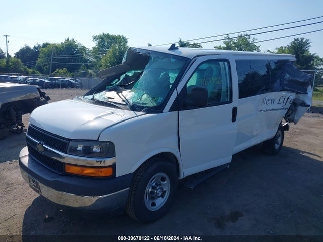 Chevrolet Express 3500 Lt 2017 1GAZGPFG5H1340498 Image 2