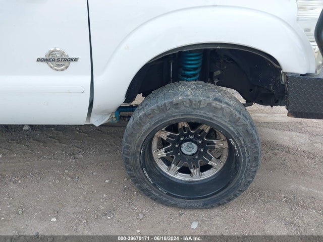 Ford F-250 Lariat 2015 1FT7W2BT9FEA86470 Image 6