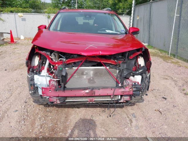 JTMRFREV3GJ072605 Toyota Rav4 Xle