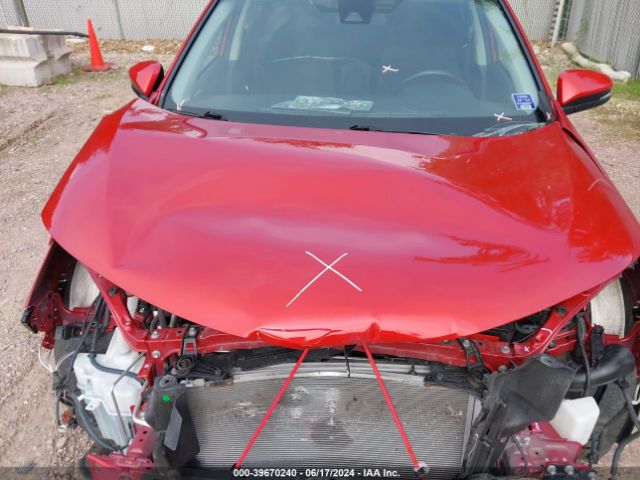 JTMRFREV3GJ072605 Toyota Rav4 Xle