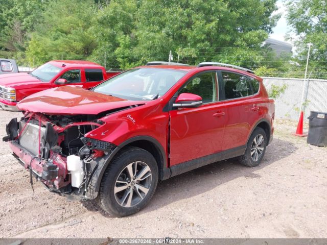 JTMRFREV3GJ072605 Toyota Rav4 Xle