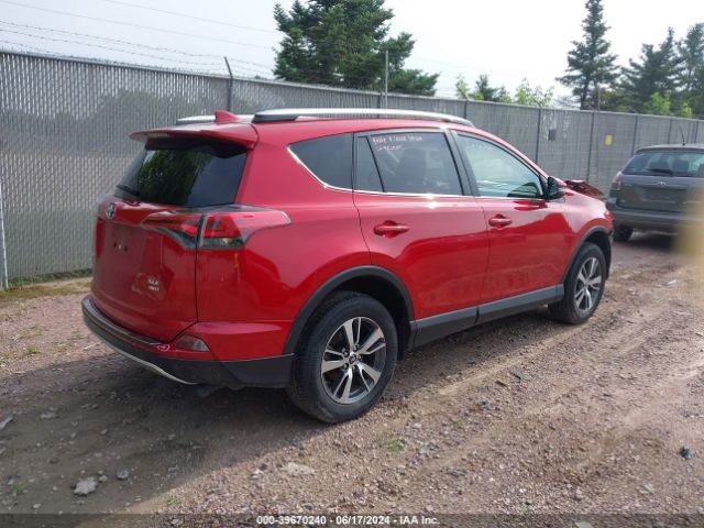 JTMRFREV3GJ072605 Toyota Rav4 Xle