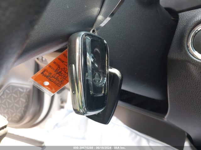 Toyota Rav4 Xle 2019 JTMP1RFV3KD029247 Image 11