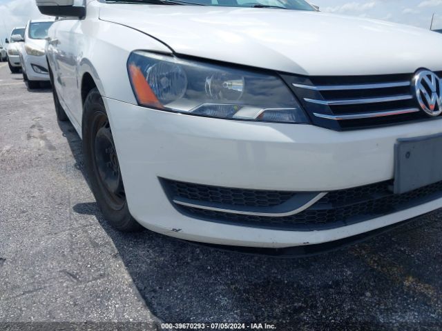 1VWAP7A31EC003932 Volkswagen Passat 2.5l S